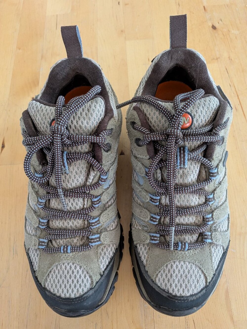 Merrell Women Hiking Sneakers in Olive